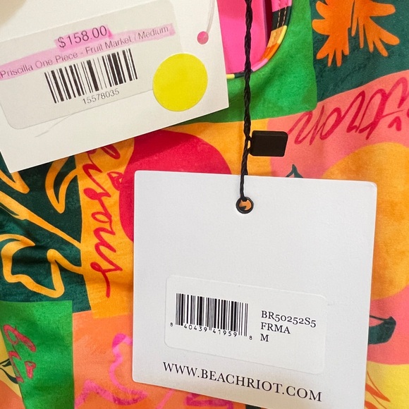 New Beach Riot Priscilla One Piece Fruit Market Swimsuit Size medium resort - Picture 6 of 8